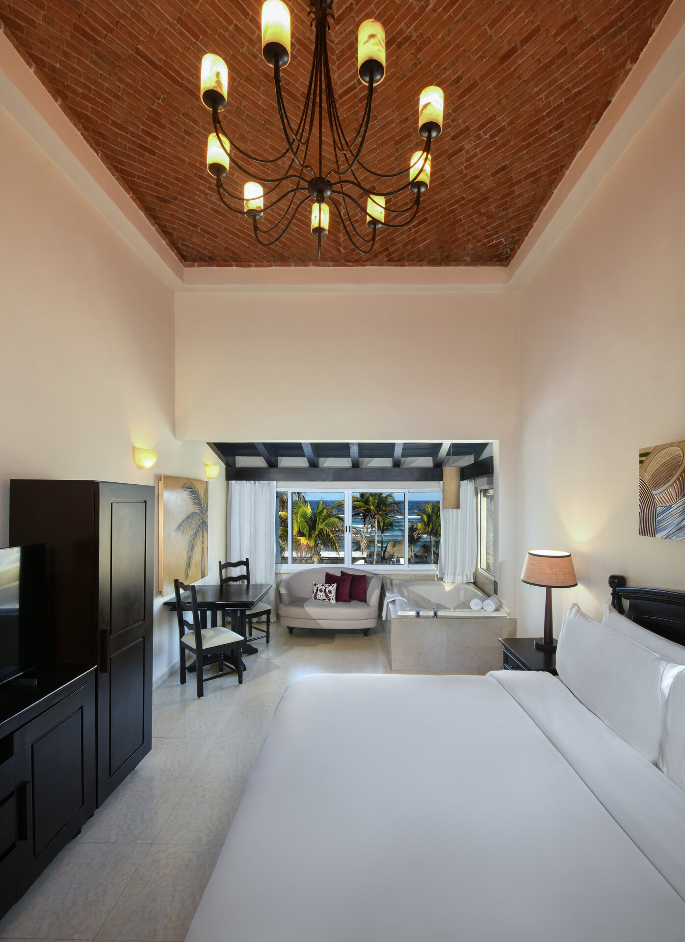 Oceanfront Dome Junior Suite